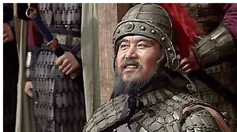 关羽杀死|三国号称万人敌的五个人,其中3个惨死,一个人被另外一个秒杀