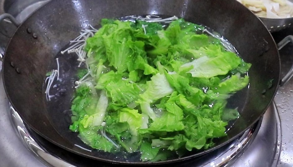 麻辣香锅家常实用做法,零难度零技巧,香辣下饭,吃不过瘾