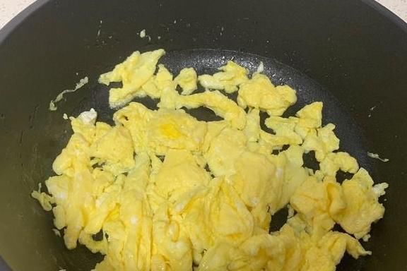 清新|三伏天，它和鸡蛋天生一对，简单一炒清新好吃，给肉都不换