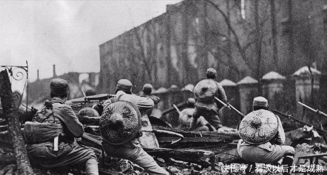 山东军区|十万大军进东北,他的部队战力最强,却主动让出兵权,后被授大将!