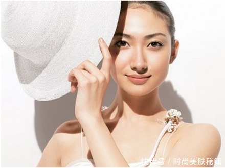 me胶原蛋白:皮肤太油怎么办?教你去油控油小妙招