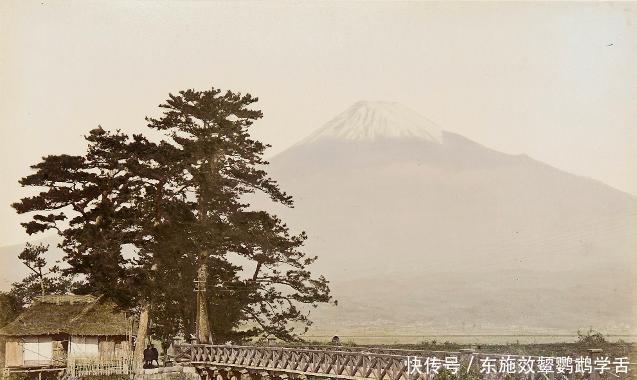 老照片|日本老照片 东京像江南小镇, 农村到处茅草房！