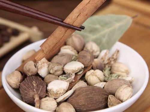 2种卤水香辛料的配比公式，制作配方能商用吗？实体店师傅这样说