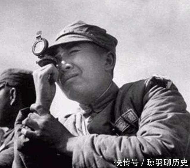 不料|此人是国军中将司令,逃到乡下与村花成亲,不料却被识破身份!