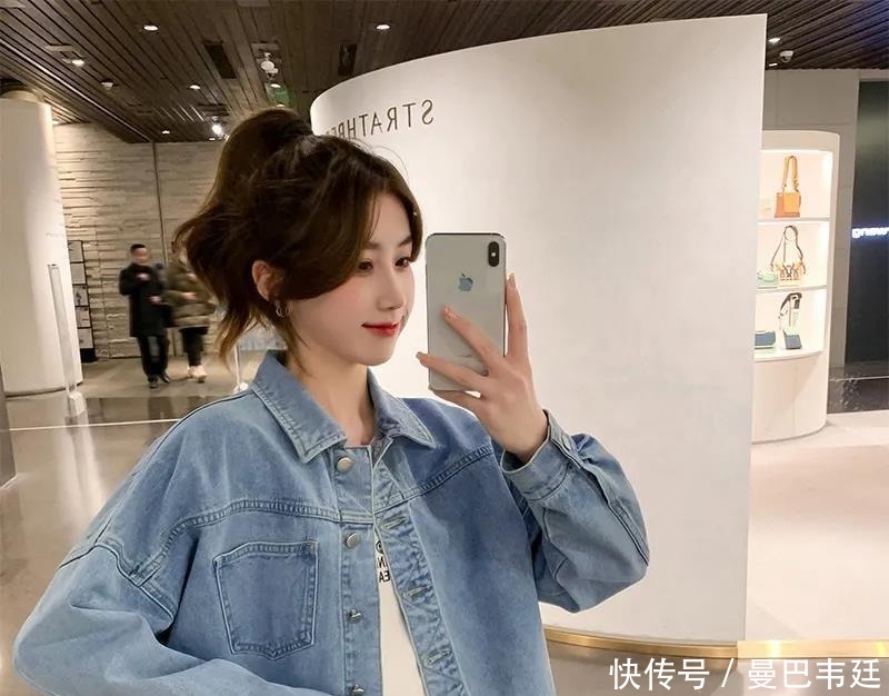 女生春季牛仔裤外套穿搭推荐