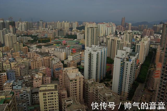 房产税|房产税落地之后,小产权房彻底翻身了