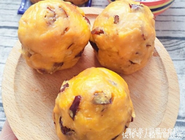 玉米面窝窝头的做法|秋后我家的主食,坚持每天吃点,滋养脾胃营养高,香软味道佳