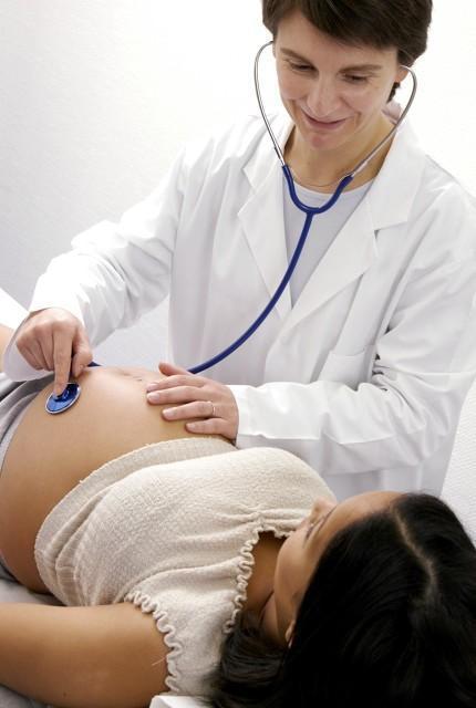 妇产科|妇产科护士：入行二十年，见证生女孩被轻视到生女孩欢呼的大逆转