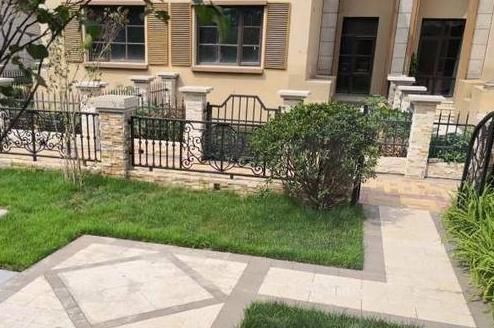 开发商|买房时，为何内行人都会选一楼开发商住进去就知道捡漏了