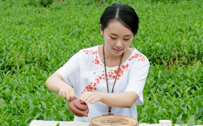  管用|冬天来了，体内湿气重喝茶就管用？营养师：这2种茶祛湿效果好