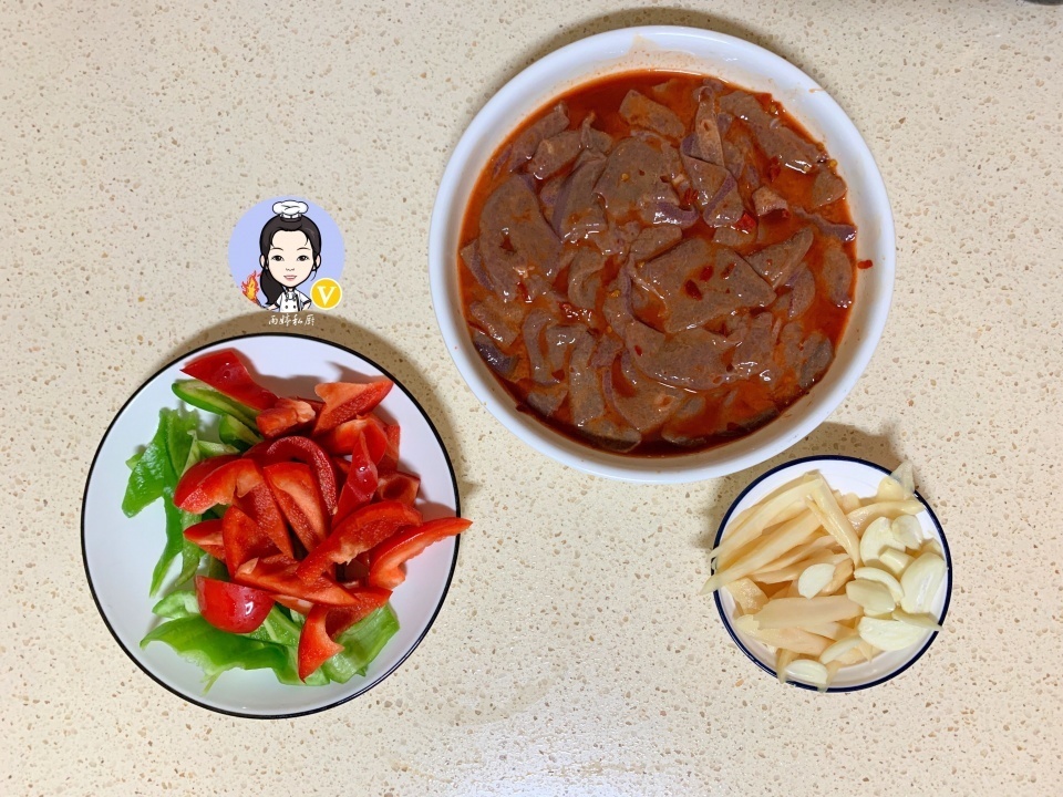 不管猪肝怎么做，这一步千万要有！去除毒素，猪肝又嫩又滑还不腥