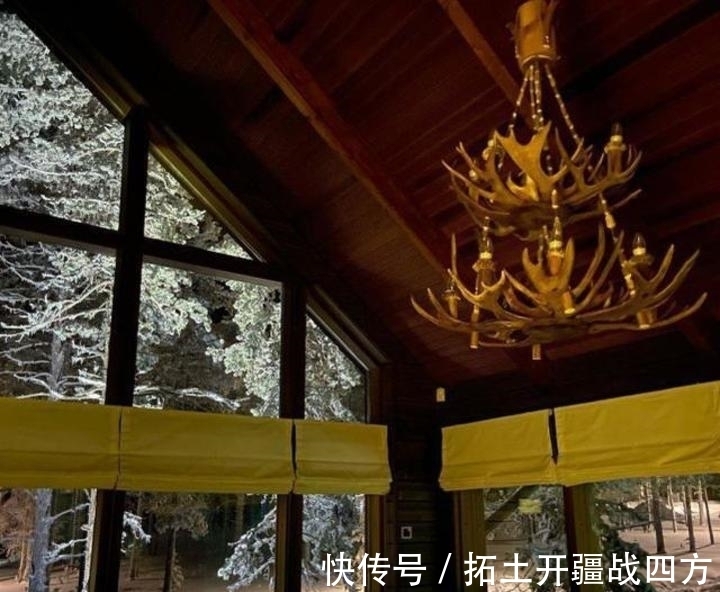 驯鹿|有钱任性!C罗未婚妻带4娃北极“烤火”,与11岁迷你罗亲密合照