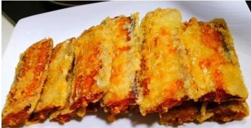 炸带鱼时,万万不可直接下锅炸,多加1步,带鱼不腥不腻又酥脆