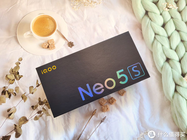 soc|小“S”的大升级，iQOO Neo5S轻体验