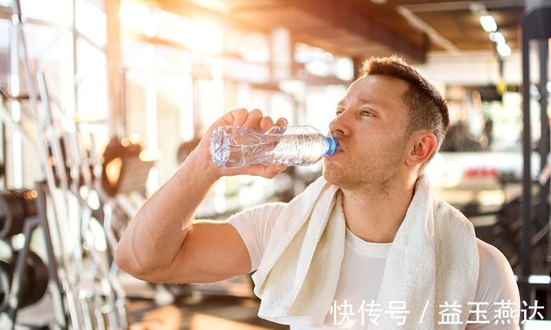 身体|健身不成反倒伤身这些伤身体的健身行为，你做过吗