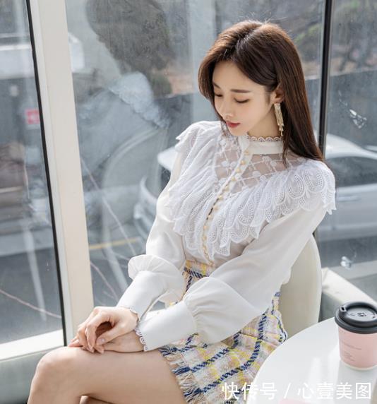 花霓彩裳梦幻|女神孙允珠高清时尚搭配:花霓彩裳梦幻蕾丝雪纺淑女裙