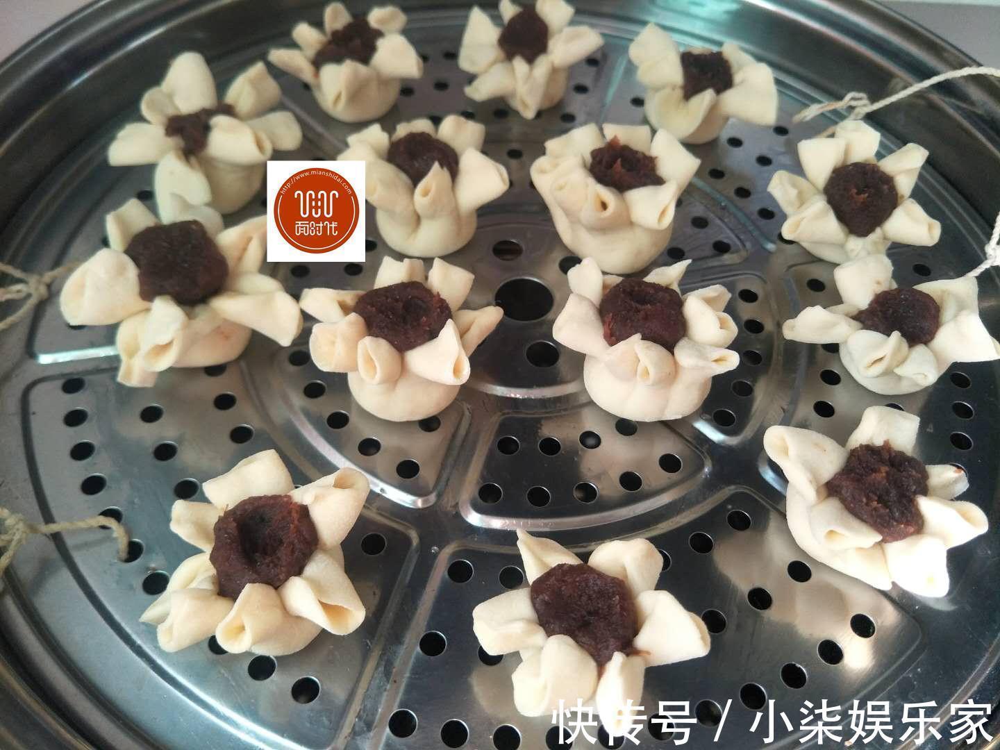 豆沙团|馒头这样做，好吃看的见，我蒸两锅都不够，孩子连吃5个，服了！