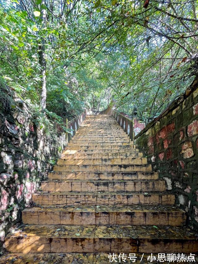 天王殿|走遍中国寺院之第1427家，承德宽城万塔黄崖寺