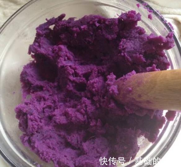 紫薯泥|不蒸不煮不炸,这样麻球做出来比市面上好吃10倍,孩子吃也健康