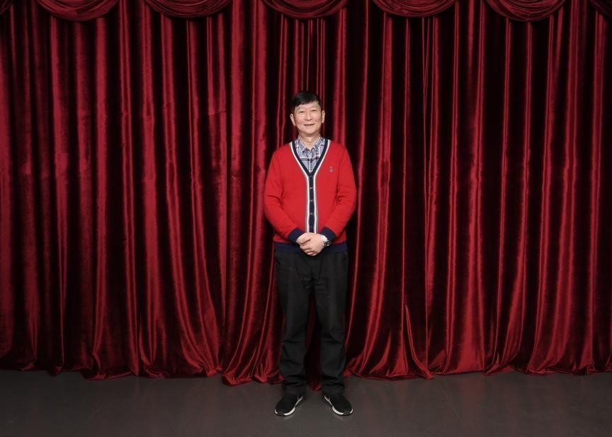 照相馆#南京路和你一起迎新年,百组家庭拍全家福,定格美好与团圆