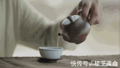 卧次卧|200㎡中式写意设计,他把自家谱成了一卷水墨画