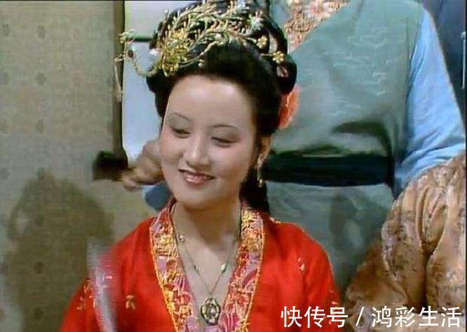 邢夫人@王熙凤八面玲珑,为何还会落得如此下场?惹了一个不该惹的人