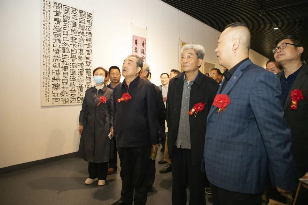 滕州博物馆!“木语有声”—袁家峰书法作品展在滕州博物馆隆重开幕