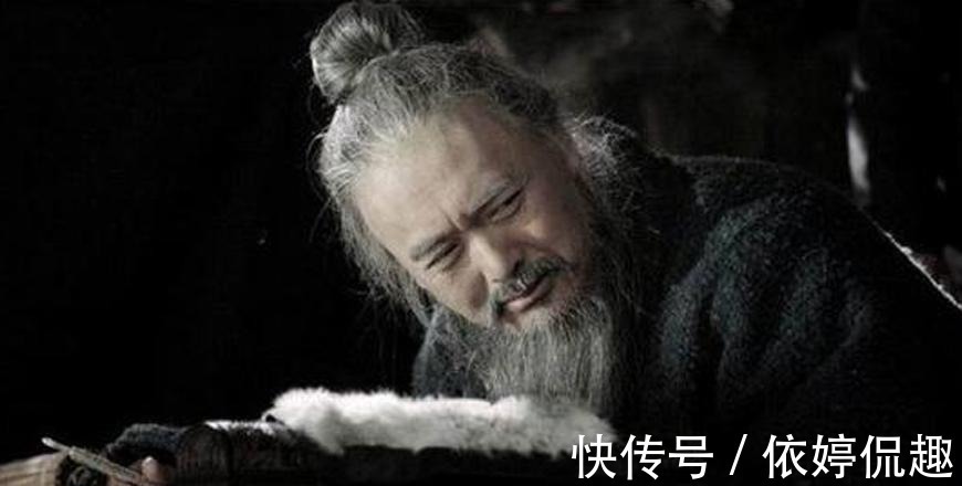 下联!父亲要娶二房, 女儿出一上联 “老牛吃嫩草”, 下联太精辟