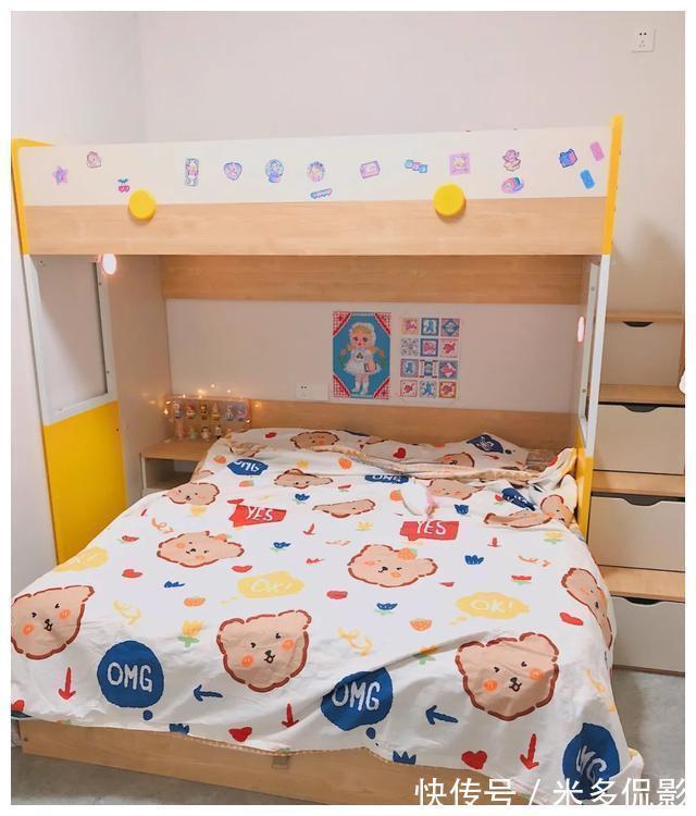 石膏线|她家88平米，全屋刷乳胶漆，石膏线做背景墙，效果太漂亮温馨了