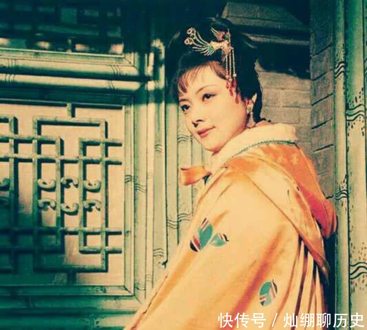 红楼梦中宝钗黛玉湘云各代表什么花?原来书中早有寓意