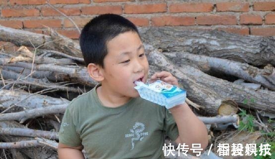 食欲|初三男孩连续3年睡前喝奶,两年只长3公分,医生:愚昧毁了娃