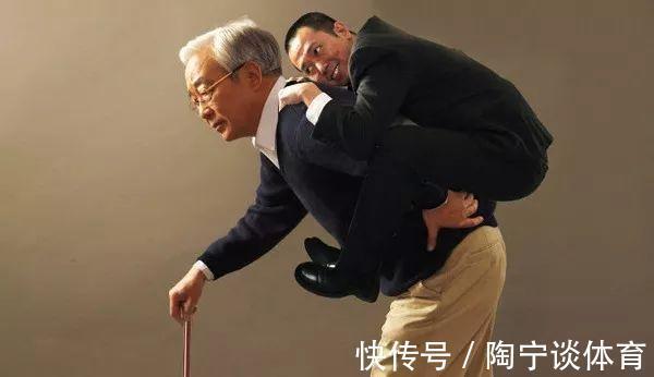 心声|“比起有出息,宁愿让孩子啃老”,老人的话很扎心,却是父母心声