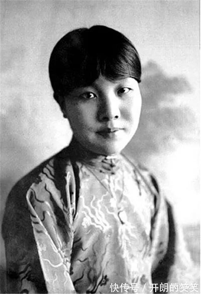 文学&被林徽因、张爱玲讽刺,鲁迅也瞧不起她,为何民国文人不喜欢冰心