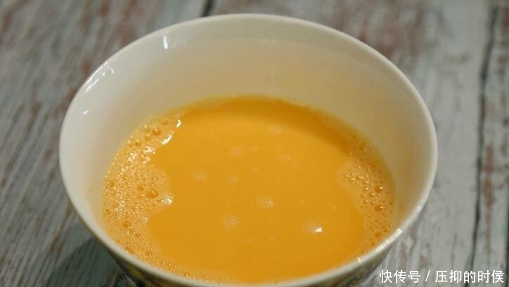 上桌|立冬后,吃桔子香蕉不如吃它,做成早餐小饼香甜软糯,5分钟上桌