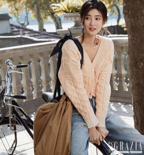 春天没有一件个性十足的毛衣，你怎么出门？