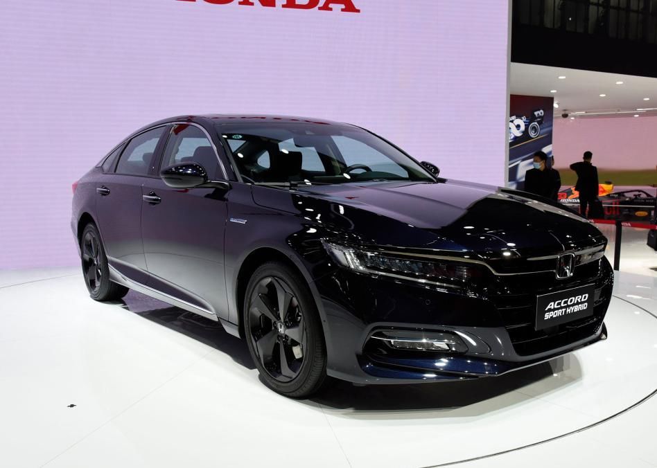 本田雅阁|限量版“本田雅阁”来了！长近4米9配轿跑车身，油耗4.4L，还带双独悬