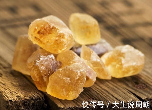 冰糖|手麻多半是颈椎病冰糖加一物，肩颈疼痛没了，中风也远离你