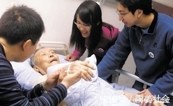 医生|癌症晚期的患者,还需要留在医院继续治疗吗?来听听医生的意见