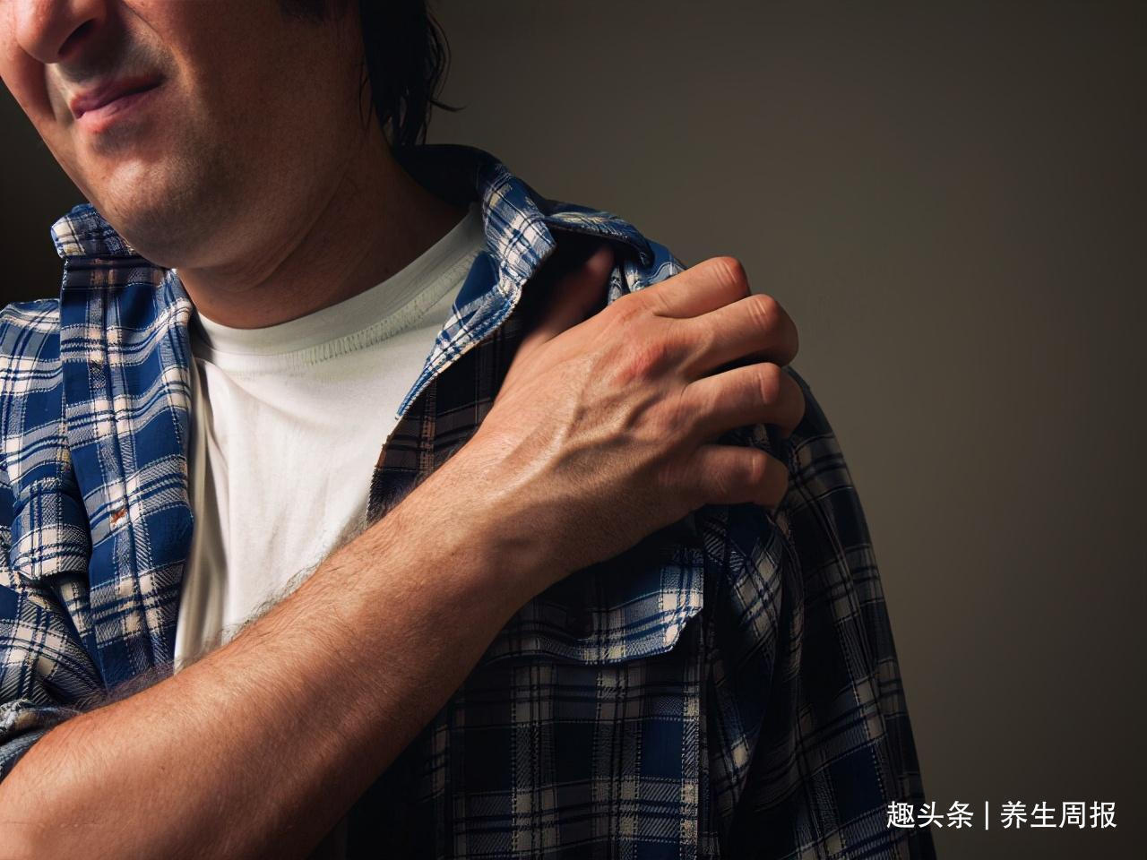 肝脏|这种肩膀痛,不是肩周炎,是肝“坏”了,做好3事,肝脏会感谢你