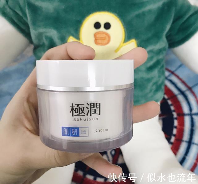 面霜|推荐几款超适合的保湿面霜:强化屏障,让你的肌肤呈现柔滑弹润