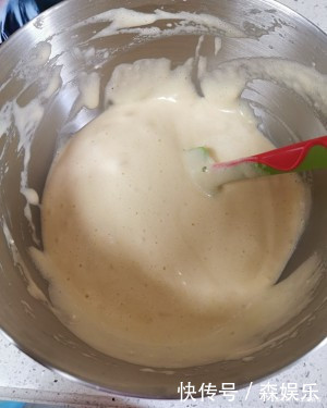 1碗面粉,5个鸡蛋,教你在家做鸡蛋糕,香甜松软,营养又美味!