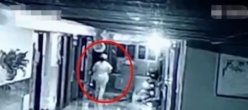 家人|产妇生女,睡一觉起来,宝宝不见了,监控还原当晚触目惊心的一幕