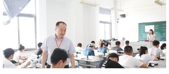 南大|高考437分捡漏南京大学，河南考生很羡慕，但很多人表示不看好