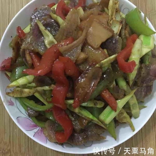 咸猪头|这种食物是“催老剂”,医生很少让家属吃,在家需要少吃