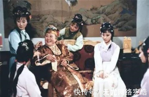 康熙|故宫发现一份康熙密旨,揭开曹雪芹一家特殊身份,藏得可真够深