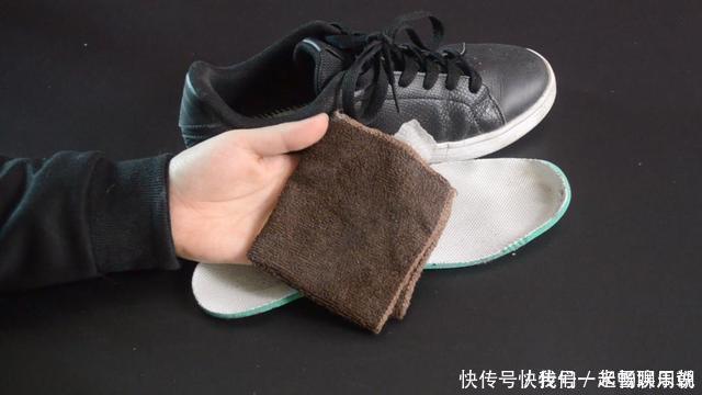 鞋子|把它撒在鞋子里,无论多臭的鞋,几分钟去除臭味,穿一天没臭味