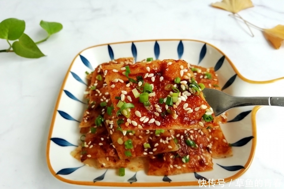 早餐迷上吃饼,不揉面不擀面,3分钟出锅,比包子油条好吃多了