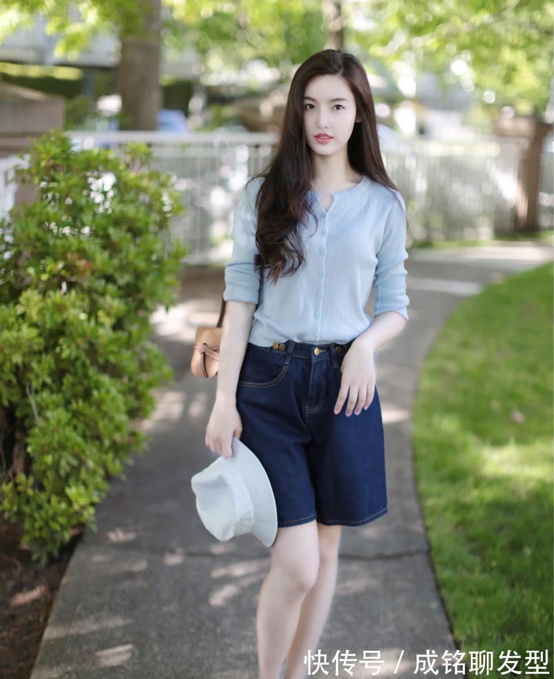 百搭|经典百搭的“牛仔单品”,撑起你夏日的时尚,搭配简单风格多变