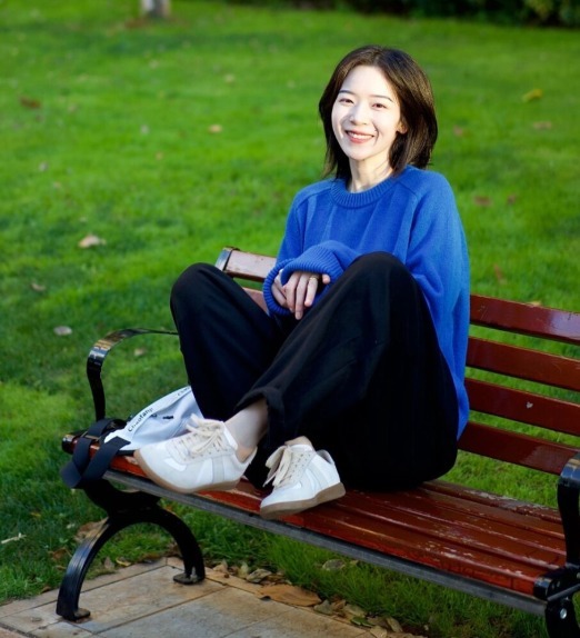 搭配 有种“接地气”的穿搭叫针织衫+长裤,时髦显气质,小个子也可以学