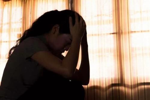 妈妈们|“我后悔生二胎了”35岁宝妈深夜发文哭诉,每个字中都透漏着心酸